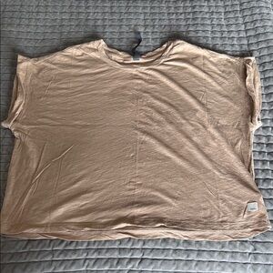 Vuori Tan Dolman Sleeve Boxy T-Shirt
